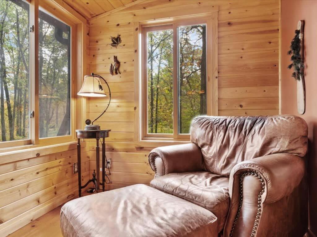 Winter Hideaway Lakeside Cabin Snowmobile Villa Cross Lake Exterior photo